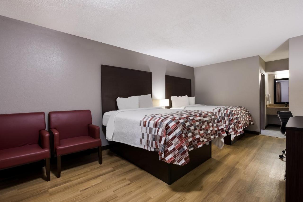 Deluxe Room with Two Double Beds Smoking